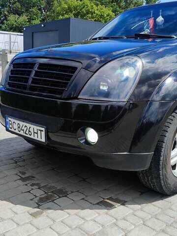 Черный Cанг Йонг Рекстон, объемом двигателя 2.7 л и пробегом 230 тыс. км за 8000 $, фото 21 на Automoto.ua