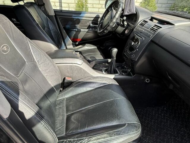 Чорний Cанг Йонг Rexton, об'ємом двигуна 2.7 л та пробігом 300 тис. км за 4500 $, фото 4 на Automoto.ua