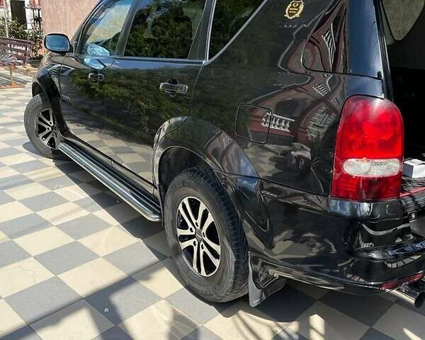 Чорний Cанг Йонг Rexton, об'ємом двигуна 2.7 л та пробігом 250 тис. км за 9000 $, фото 23 на Automoto.ua