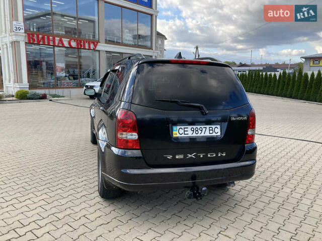 Чорний Cанг Йонг Rexton, об'ємом двигуна 2.7 л та пробігом 159 тис. км за 8900 $, фото 4 на Automoto.ua