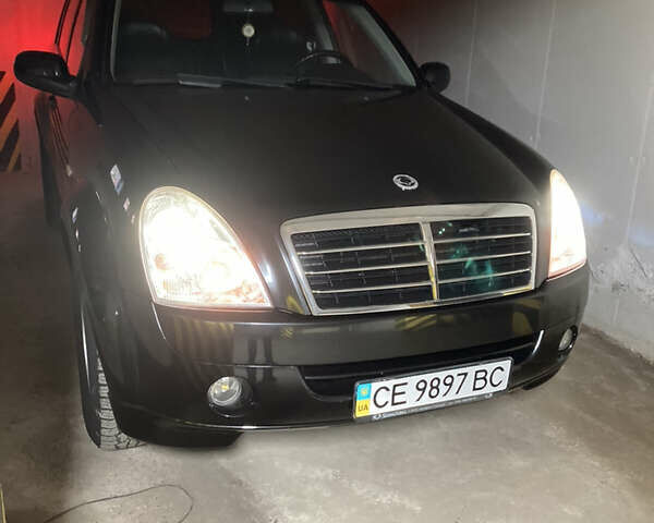 Чорний Cанг Йонг Rexton, об'ємом двигуна 2.7 л та пробігом 159 тис. км за 8900 $, фото 33 на Automoto.ua