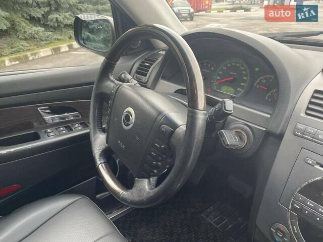 Чорний Cанг Йонг Rexton, об'ємом двигуна 2.7 л та пробігом 188 тис. км за 8650 $, фото 16 на Automoto.ua