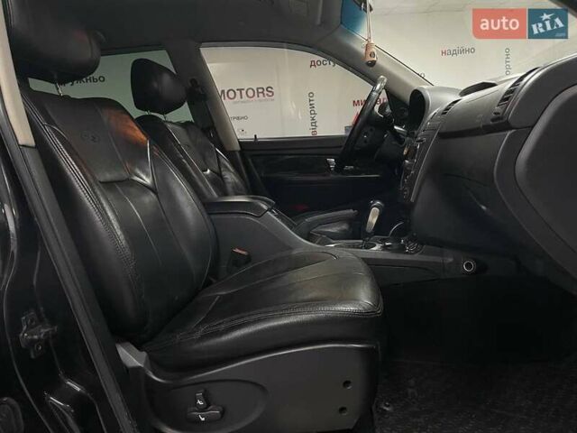 Черный Cанг Йонг Рекстон, объемом двигателя 2.7 л и пробегом 218 тыс. км за 7490 $, фото 31 на Automoto.ua