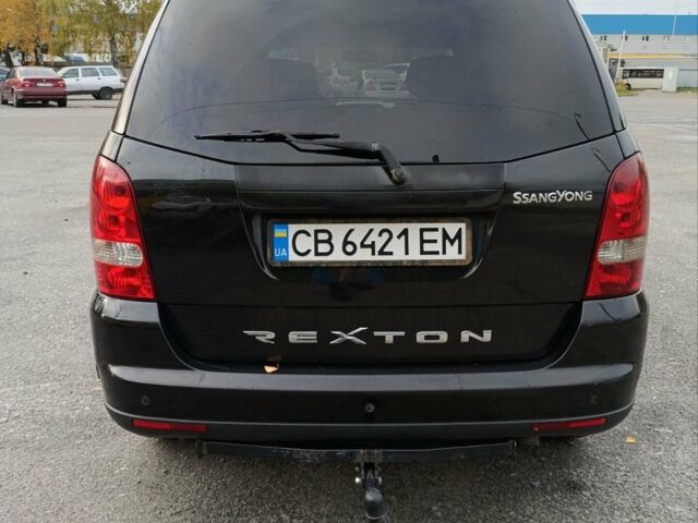 Чорний Cанг Йонг Rexton, об'ємом двигуна 2.7 л та пробігом 218 тис. км за 4500 $, фото 2 на Automoto.ua