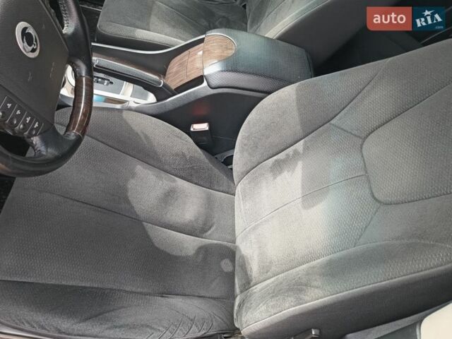 Чорний Cанг Йонг Rexton, об'ємом двигуна 2.7 л та пробігом 190 тис. км за 8350 $, фото 24 на Automoto.ua