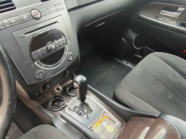 Чорний Cанг Йонг Rexton, об'ємом двигуна 2.7 л та пробігом 91 тис. км за 7800 $, фото 20 на Automoto.ua
