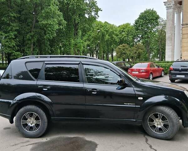 Чорний Cанг Йонг Rexton, об'ємом двигуна 2.7 л та пробігом 224 тис. км за 7450 $, фото 4 на Automoto.ua