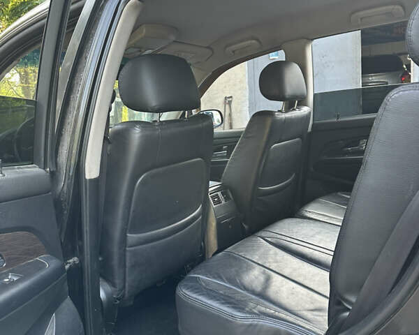 Чорний Cанг Йонг Rexton, об'ємом двигуна 2.7 л та пробігом 371 тис. км за 8900 $, фото 6 на Automoto.ua