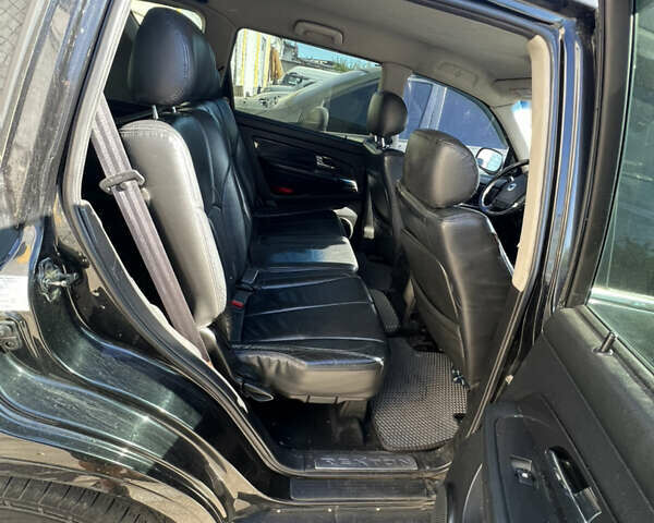Чорний Cанг Йонг Rexton, об'ємом двигуна 2.7 л та пробігом 250 тис. км за 8500 $, фото 6 на Automoto.ua