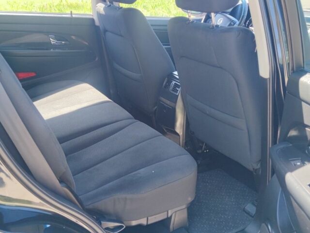 Чорний Cанг Йонг Rexton, об'ємом двигуна 0 л та пробігом 112 тис. км за 10500 $, фото 4 на Automoto.ua