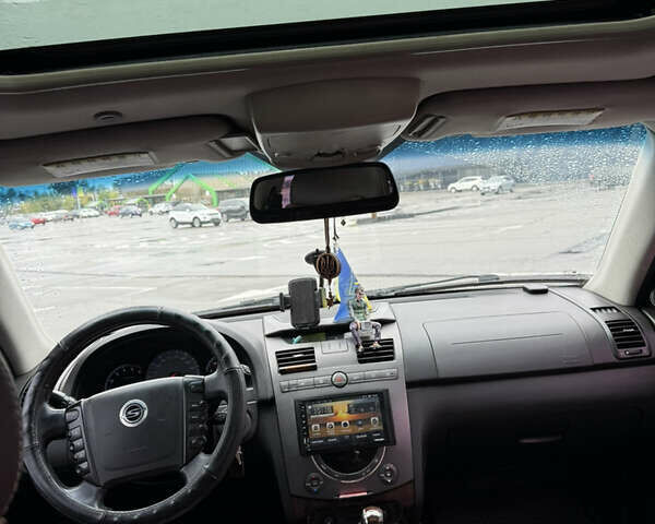 Чорний Cанг Йонг Rexton, об'ємом двигуна 2.7 л та пробігом 298 тис. км за 9800 $, фото 6 на Automoto.ua