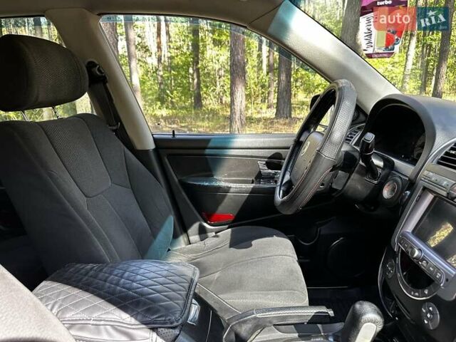 Cанг Йонг Rexton 2010 у Києві на Automoto.ua Чорний Cанг Йонг Rexton, об'ємом двигуна 2.7 л та пробігом 224 тис. км за 8900 $, фото 36 на Automoto.ua
