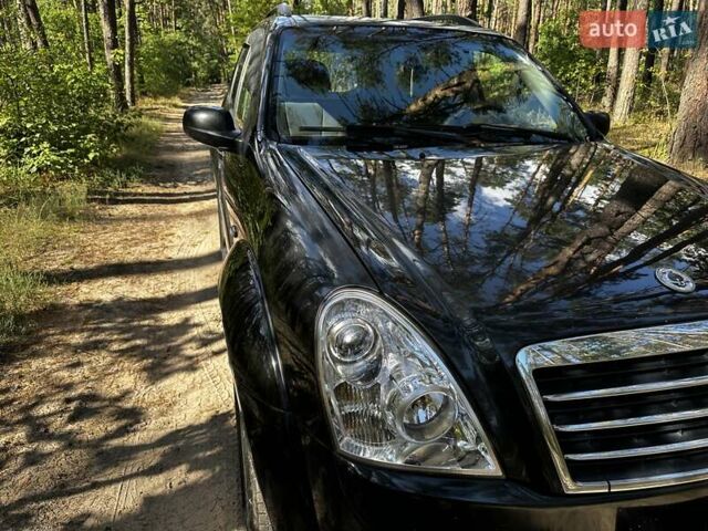 Cанг Йонг Rexton 2010 у Києві на Automoto.ua Чорний Cанг Йонг Rexton, об'ємом двигуна 2.7 л та пробігом 224 тис. км за 8900 $, фото 57 на Automoto.ua