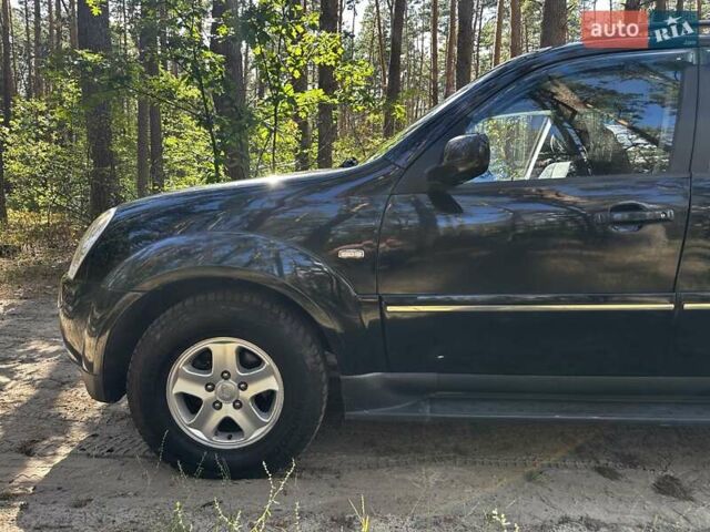 Cанг Йонг Rexton 2010 у Києві на Automoto.ua Чорний Cанг Йонг Rexton, об'ємом двигуна 2.7 л та пробігом 224 тис. км за 8900 $, фото 58 на Automoto.ua