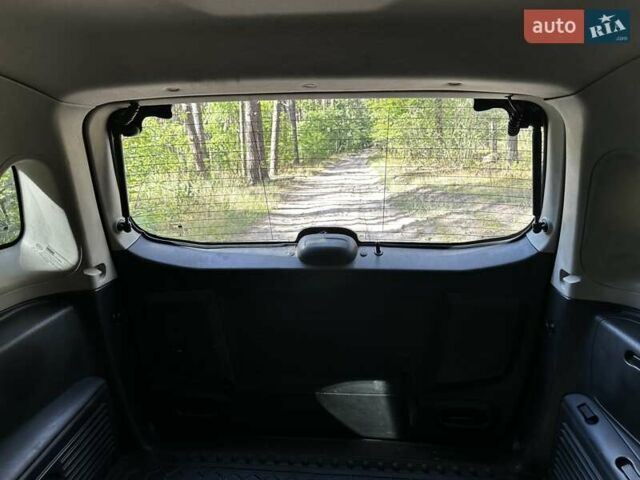 Cанг Йонг Rexton 2010 у Києві на Automoto.ua Чорний Cанг Йонг Rexton, об'ємом двигуна 2.7 л та пробігом 224 тис. км за 8900 $, фото 66 на Automoto.ua