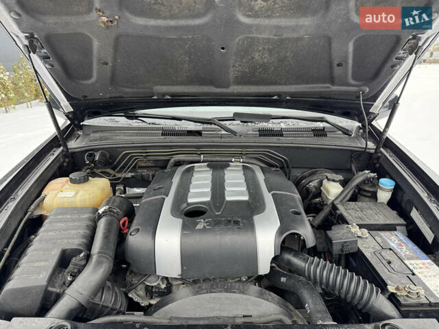 Чорний Cанг Йонг Rexton, об'ємом двигуна 2.7 л та пробігом 230 тис. км за 8499 $, фото 17 на Automoto.ua