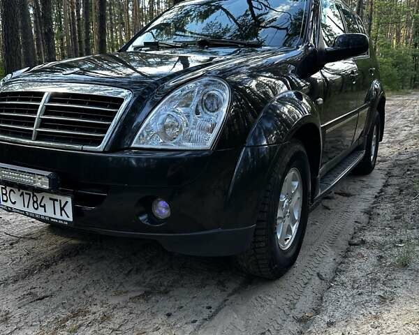 Cанг Йонг Rexton 2010 у Києві на Automoto.ua Чорний Cанг Йонг Rexton, об'ємом двигуна 2.7 л та пробігом 224 тис. км за 8900 $, фото 60 на Automoto.ua