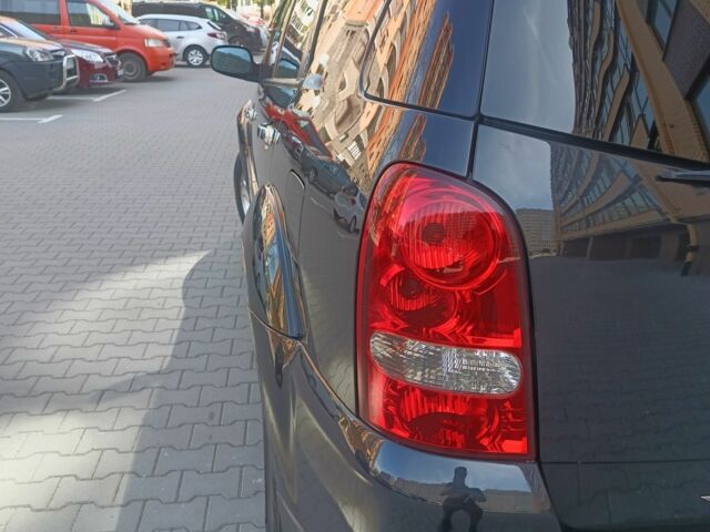 Чорний Cанг Йонг Rexton, об'ємом двигуна 2.7 л та пробігом 152 тис. км за 9700 $, фото 10 на Automoto.ua
