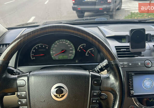 Чорний Cанг Йонг Rexton, об'ємом двигуна 2.7 л та пробігом 220 тис. км за 11000 $, фото 12 на Automoto.ua