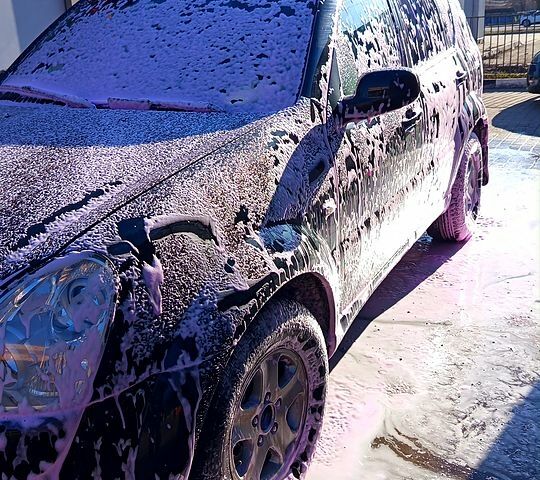 Чорний Cанг Йонг Rexton, об'ємом двигуна 2.7 л та пробігом 186 тис. км за 7800 $, фото 2 на Automoto.ua