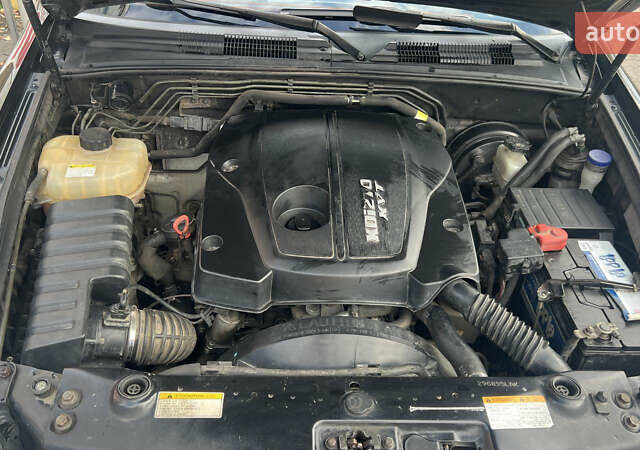 Чорний Cанг Йонг Rexton, об'ємом двигуна 2.7 л та пробігом 220 тис. км за 11000 $, фото 8 на Automoto.ua