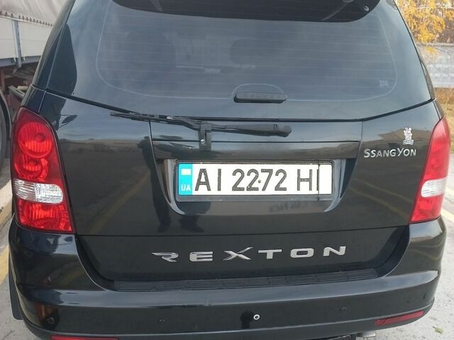 Чорний Cанг Йонг Rexton, об'ємом двигуна 2.7 л та пробігом 208 тис. км за 9000 $, фото 12 на Automoto.ua
