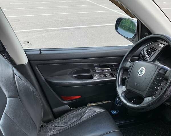 Чорний Cанг Йонг Rexton, об'ємом двигуна 2.7 л та пробігом 200 тис. км за 10500 $, фото 11 на Automoto.ua