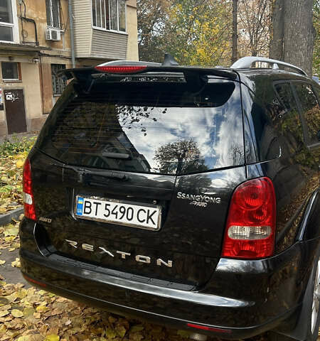 Чорний Cанг Йонг Rexton, об'ємом двигуна 2.7 л та пробігом 220 тис. км за 11000 $, фото 5 на Automoto.ua