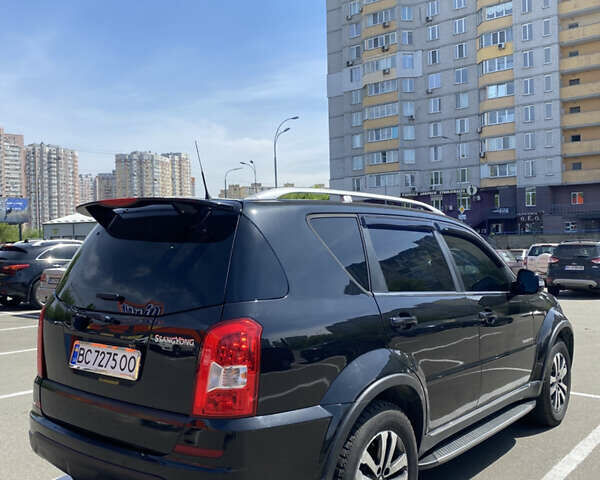 Черный Cанг Йонг Рекстон, объемом двигателя 2 л и пробегом 276 тыс. км за 9750 $, фото 7 на Automoto.ua