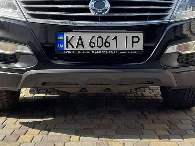 Чорний Cанг Йонг Rexton, об'ємом двигуна 2.7 л та пробігом 82 тис. км за 16000 $, фото 1 на Automoto.ua