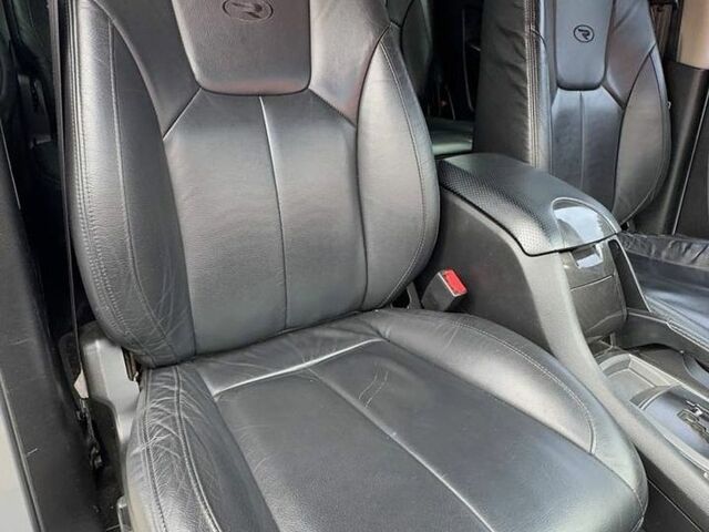 Чорний Cанг Йонг Rexton, об'ємом двигуна 2.7 л та пробігом 71 тис. км за 9500 $, фото 37 на Automoto.ua