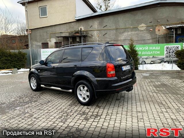 Чорний Cанг Йонг Rexton, об'ємом двигуна 2.7 л та пробігом 189 тис. км за 11950 $, фото 8 на Automoto.ua