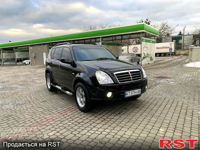 Чорний Cанг Йонг Rexton, об'ємом двигуна 2.7 л та пробігом 1 тис. км за 12777 $, фото 1 на Automoto.ua