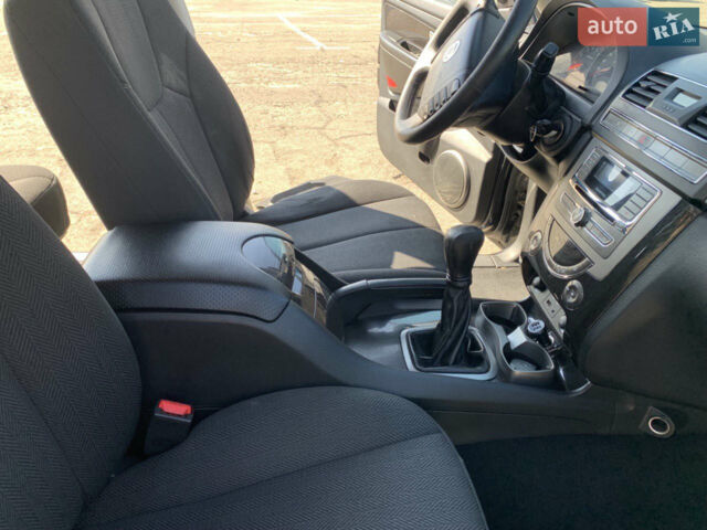 Чорний Cанг Йонг Rexton, об'ємом двигуна 2.7 л та пробігом 253 тис. км за 12999 $, фото 13 на Automoto.ua