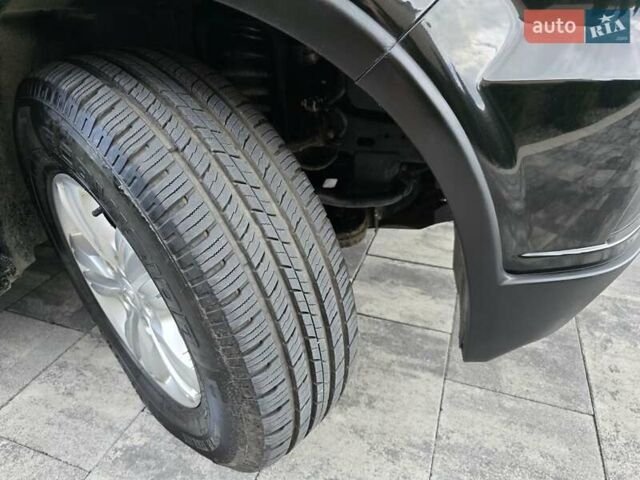 Чорний Cанг Йонг Rexton, об'ємом двигуна 2.7 л та пробігом 160 тис. км за 11500 $, фото 67 на Automoto.ua