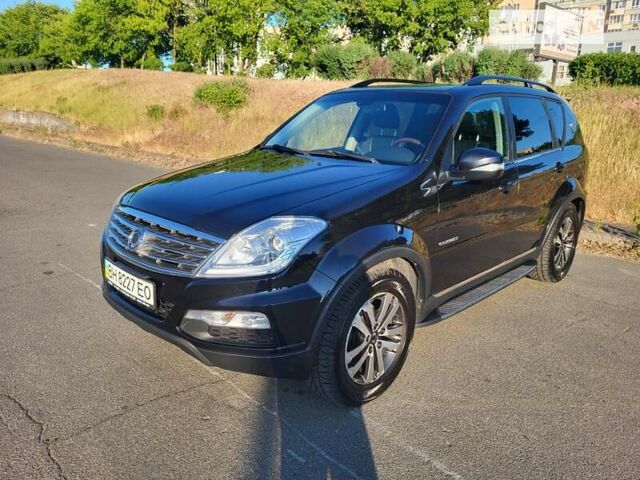 Чорний Cанг Йонг Rexton, об'ємом двигуна 2.7 л та пробігом 118 тис. км за 13000 $, фото 16 на Automoto.ua