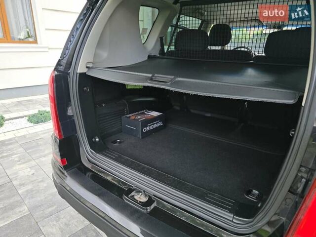 Чорний Cанг Йонг Rexton, об'ємом двигуна 2.7 л та пробігом 160 тис. км за 11500 $, фото 38 на Automoto.ua
