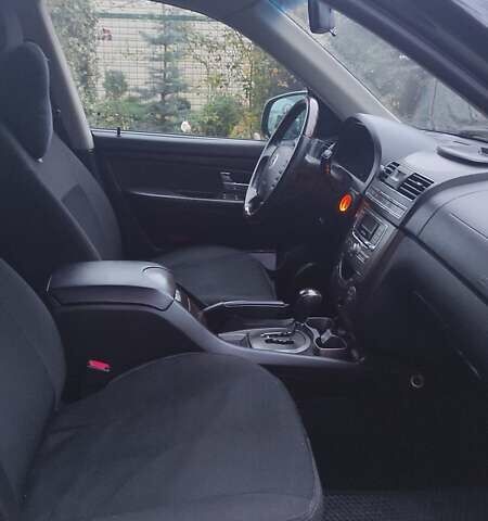 Черный Cанг Йонг Рекстон, объемом двигателя 2 л и пробегом 158 тыс. км за 13800 $, фото 9 на Automoto.ua