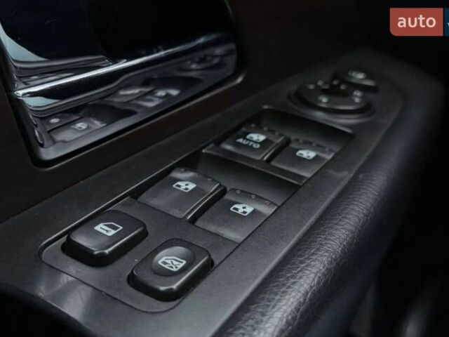 Черный Cанг Йонг Рекстон, объемом двигателя 2 л и пробегом 156 тыс. км за 11900 $, фото 8 на Automoto.ua