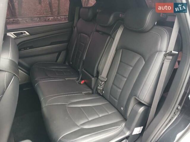 Чорний Cанг Йонг Rexton, об'ємом двигуна 2.16 л та пробігом 132 тис. км за 19700 $, фото 22 на Automoto.ua