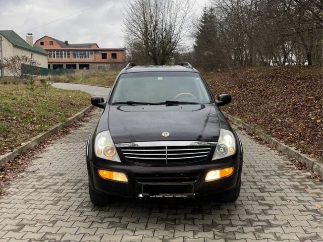 Коричневий Cанг Йонг Rexton, об'ємом двигуна 2.7 л та пробігом 230 тис. км за 3800 $, фото 2 на Automoto.ua