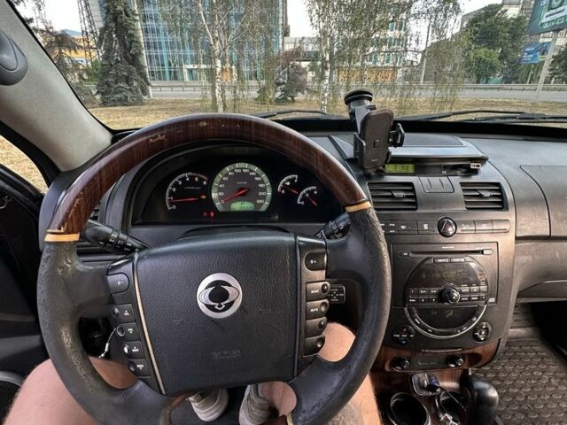 Коричневий Cанг Йонг Rexton, об'ємом двигуна 2.7 л та пробігом 195 тис. км за 3800 $, фото 2 на Automoto.ua