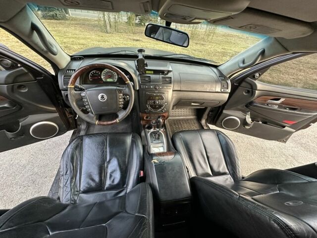 Коричневий Cанг Йонг Rexton, об'ємом двигуна 2.7 л та пробігом 195 тис. км за 3800 $, фото 3 на Automoto.ua