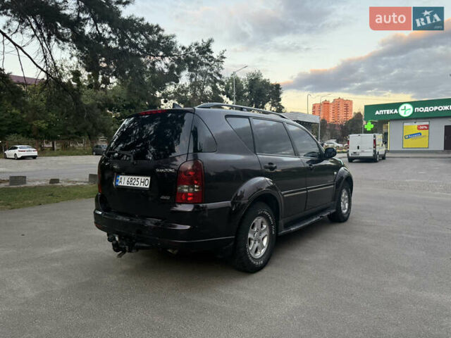 Коричневий Cанг Йонг Rexton, об'ємом двигуна 2.7 л та пробігом 228 тис. км за 6699 $, фото 2 на Automoto.ua