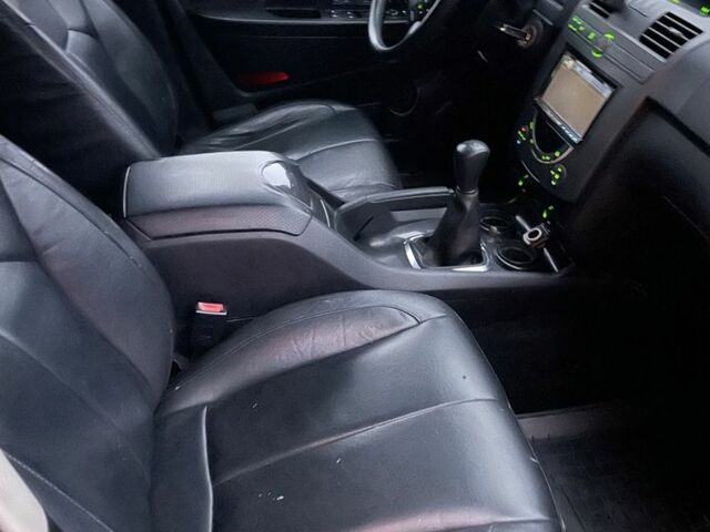 Коричневый Cанг Йонг Рекстон, объемом двигателя 2.7 л и пробегом 300 тыс. км за 6500 $, фото 4 на Automoto.ua