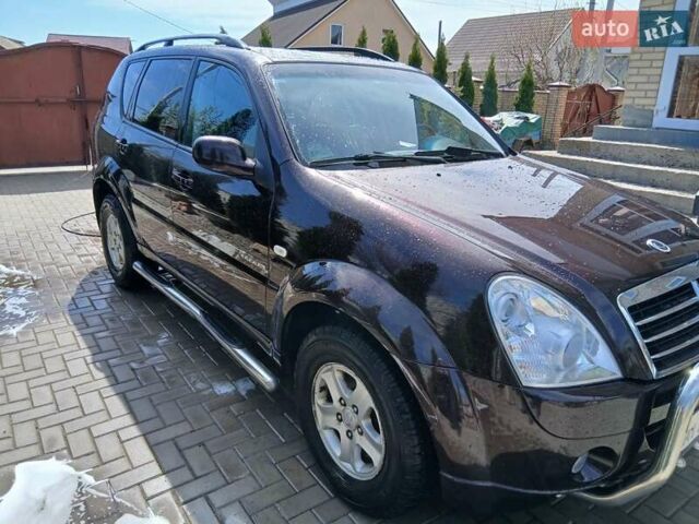 Коричневий Cанг Йонг Rexton, об'ємом двигуна 2.7 л та пробігом 215 тис. км за 8200 $, фото 34 на Automoto.ua