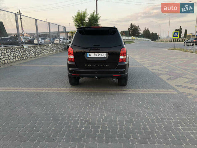 Коричневий Cанг Йонг Rexton, об'ємом двигуна 2.7 л та пробігом 367 тис. км за 8150 $, фото 1 на Automoto.ua