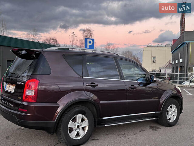 Коричневый Cанг Йонг Рекстон, объемом двигателя 2.7 л и пробегом 242 тыс. км за 11800 $, фото 11 на Automoto.ua