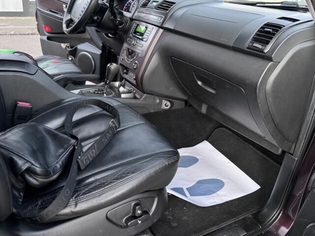 Коричневий Cанг Йонг Rexton, об'ємом двигуна 2.7 л та пробігом 239 тис. км за 12500 $, фото 4 на Automoto.ua