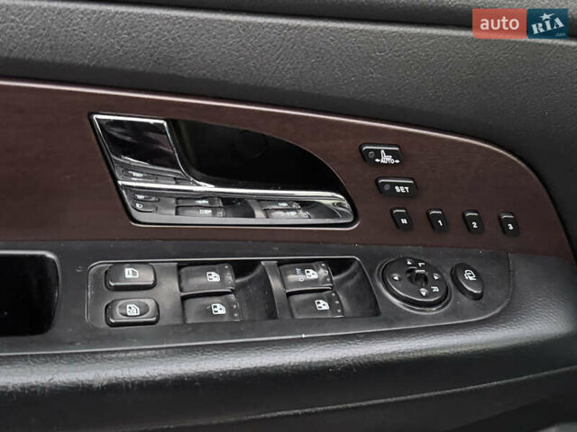 Коричневый Cанг Йонг Рекстон, объемом двигателя 2.7 л и пробегом 242 тыс. км за 12500 $, фото 6 на Automoto.ua